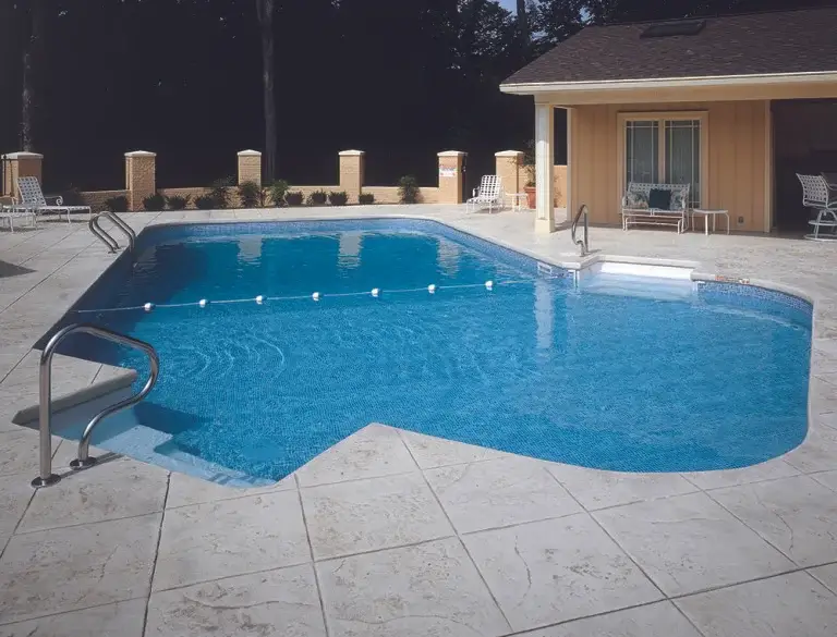 4ft radius rectangle 768x585 1