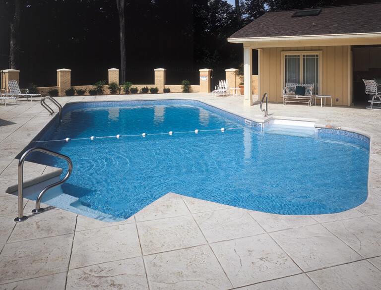 4ft radius rectangle 768x585 1