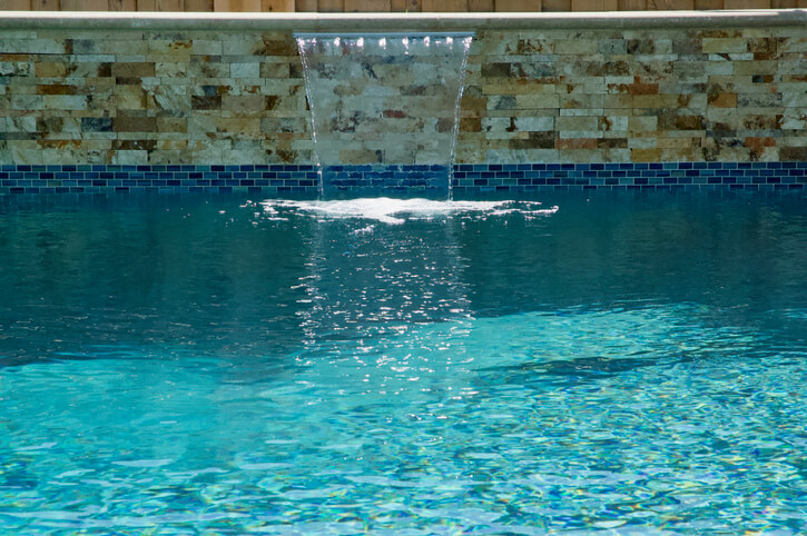 pool feature 1601004